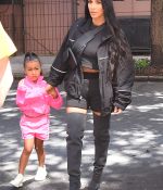 Access_Kardashian_01.jpg