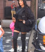 Access_Kardashian_03.jpg