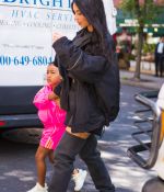 Access_Kardashian_05.jpg