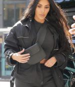Access_Kardashian_01.jpg