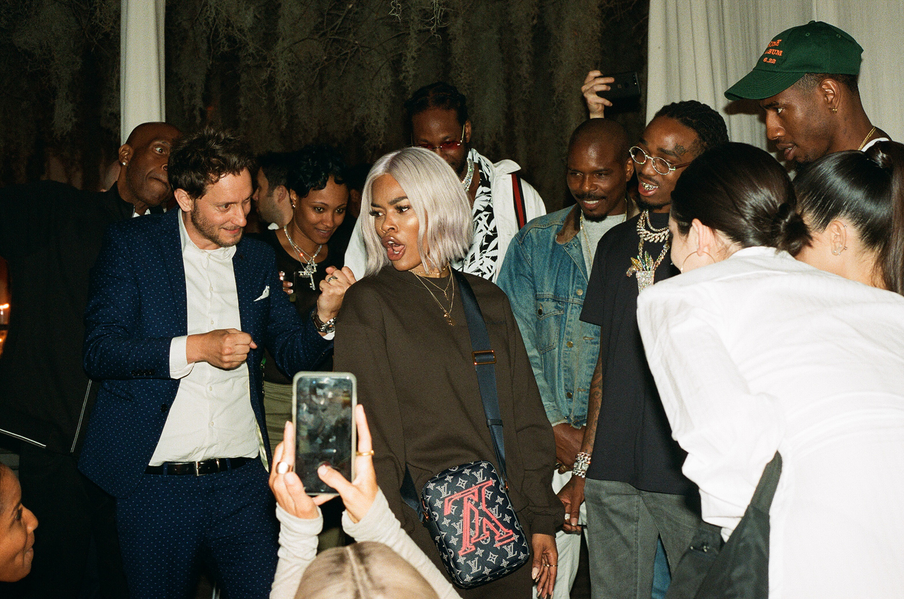 Access_Kardashian_06.jpg