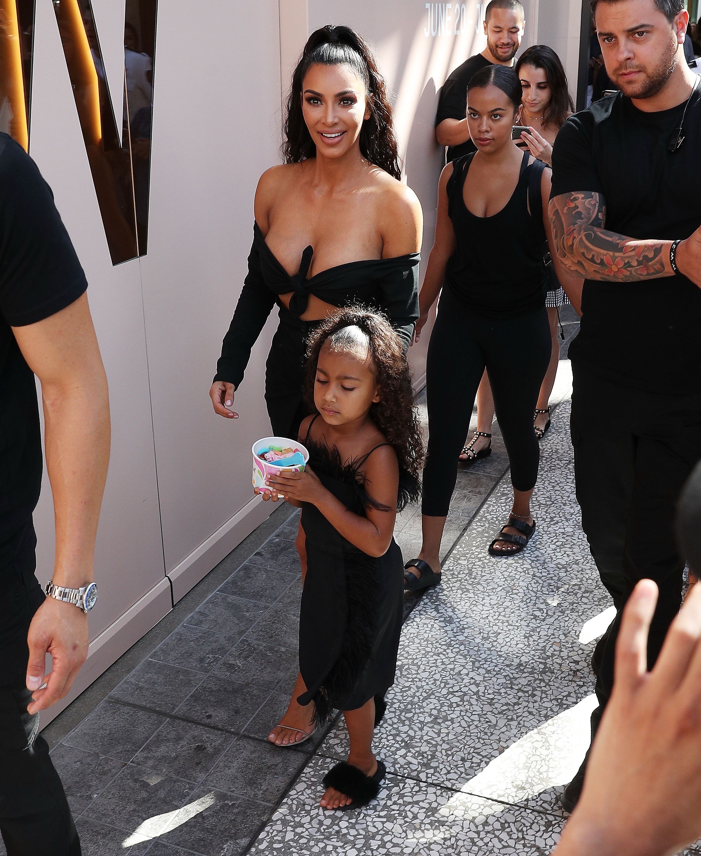 Access_Kardashian_014.jpg