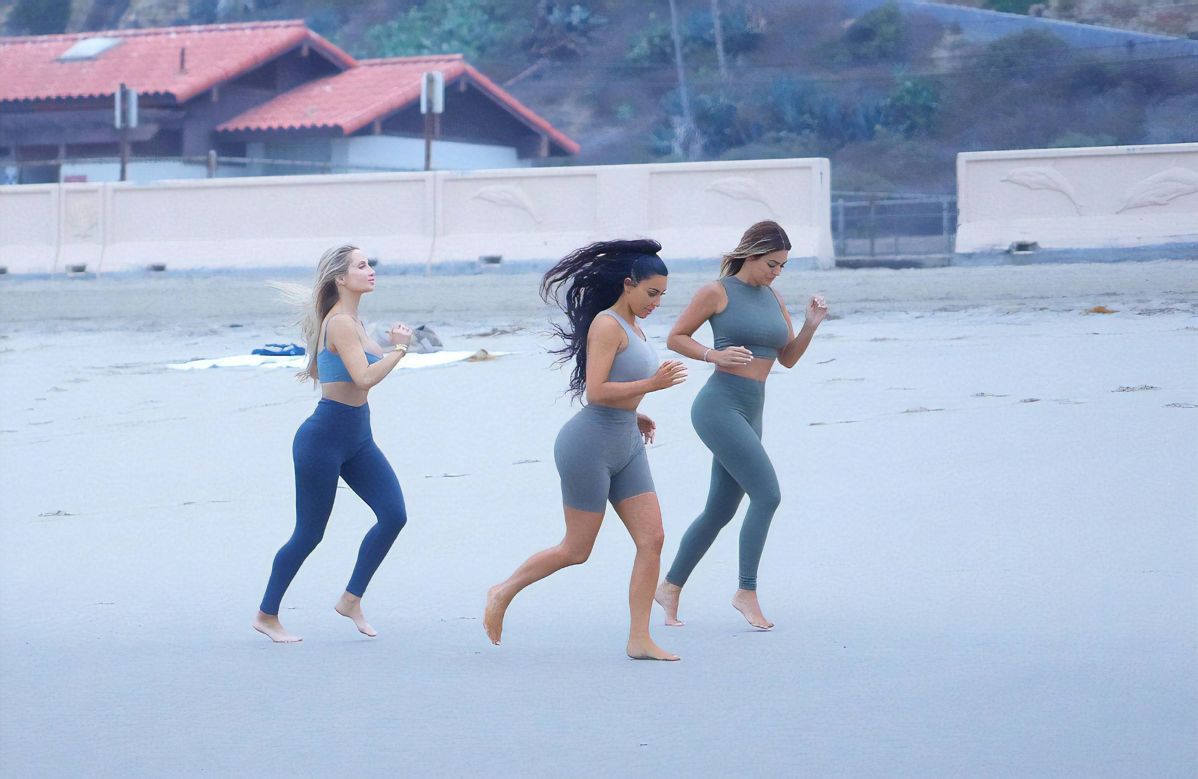 Access_Kardashian_011.jpg