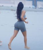 Access_Kardashian_04.jpg