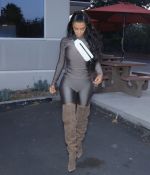 Access_Kardashian_07.jpg