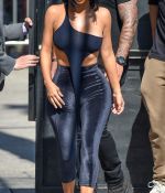 Access_Kardashian_06.jpg