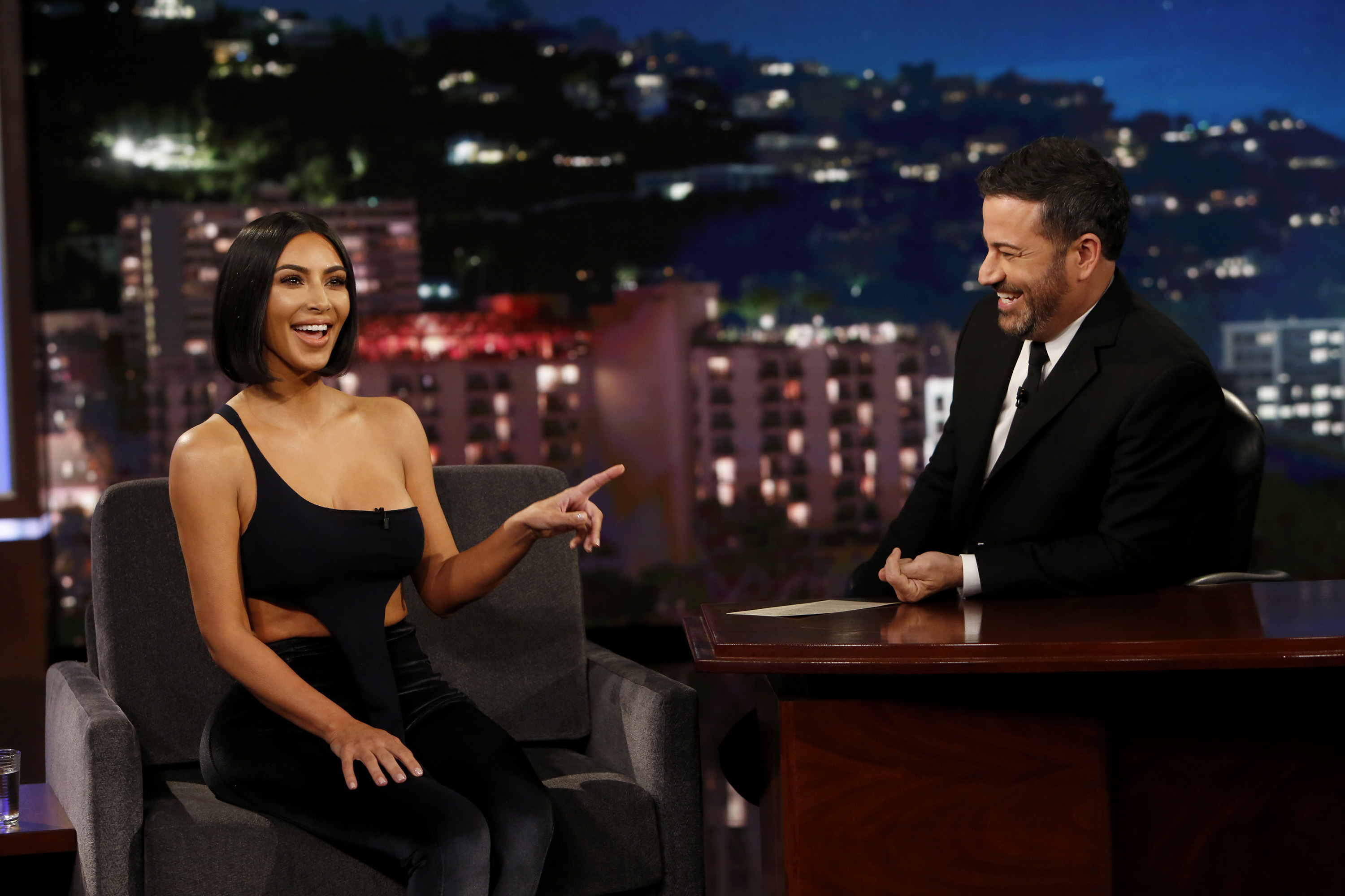 Access_Kardashian_04.jpg