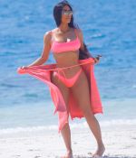Access_Kardashian_03.jpg