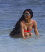 Access_Kardashian_04.jpg