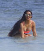 Access_Kardashian_06.jpg