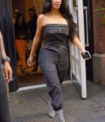 Access_Kardashian_05.jpg