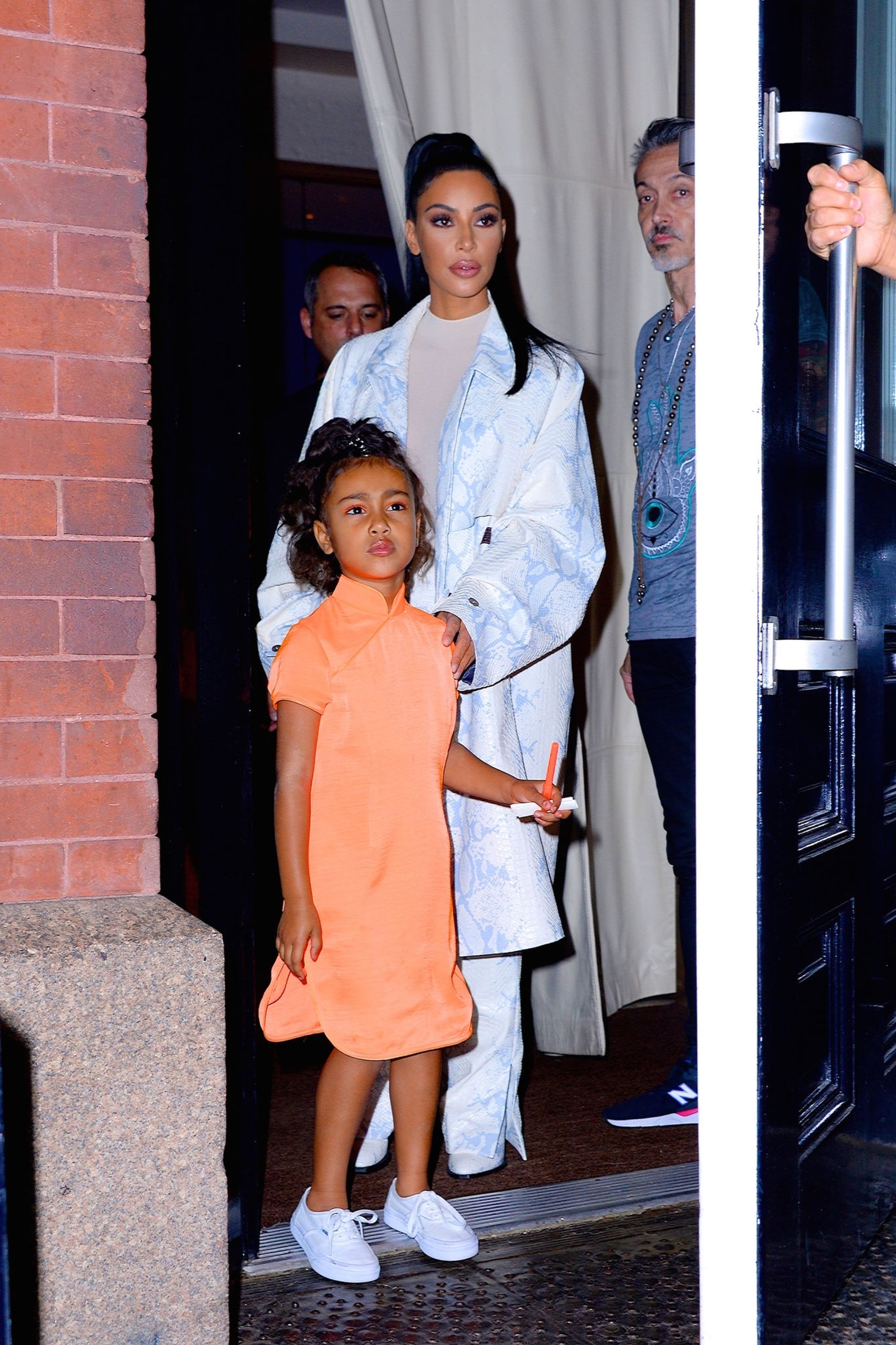 Access_Kardashian_01.jpg