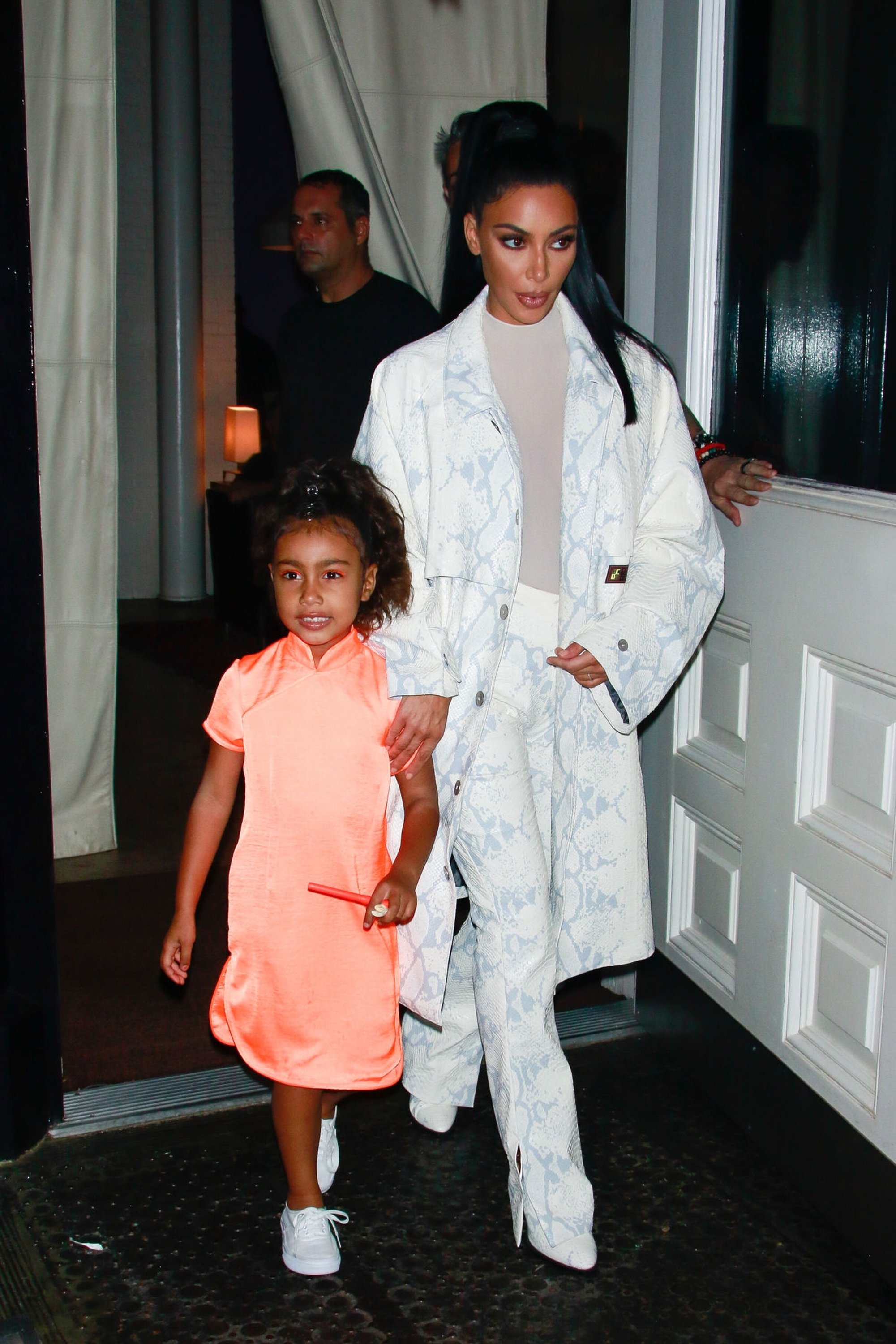 Access_Kardashian_010.jpg