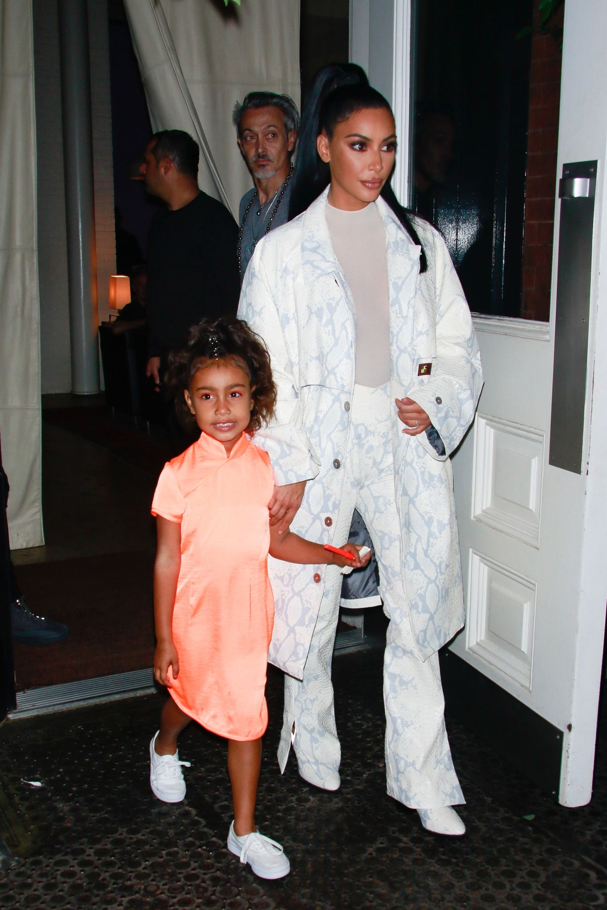 Access_Kardashian_015.jpg