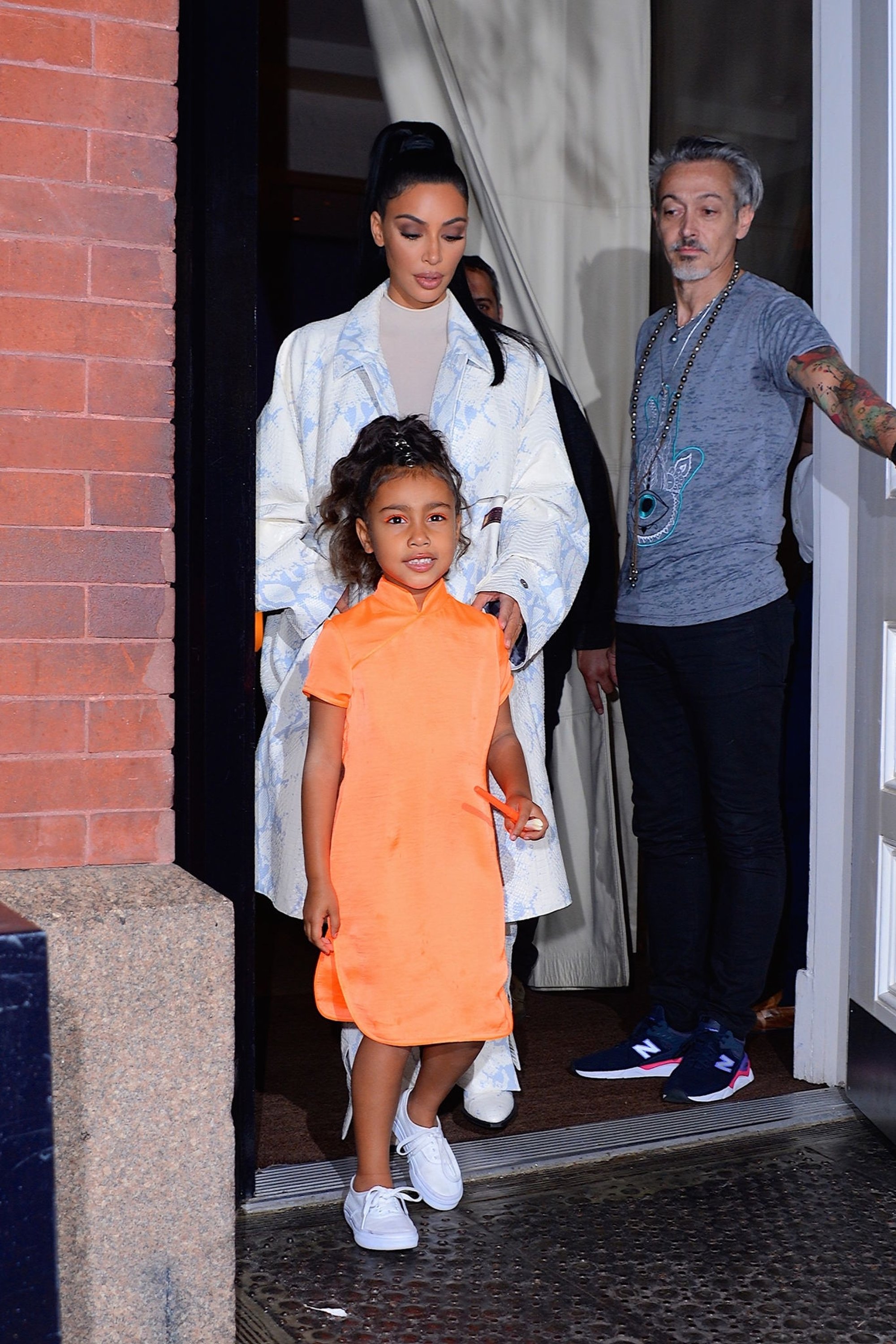 Access_Kardashian_04.jpg