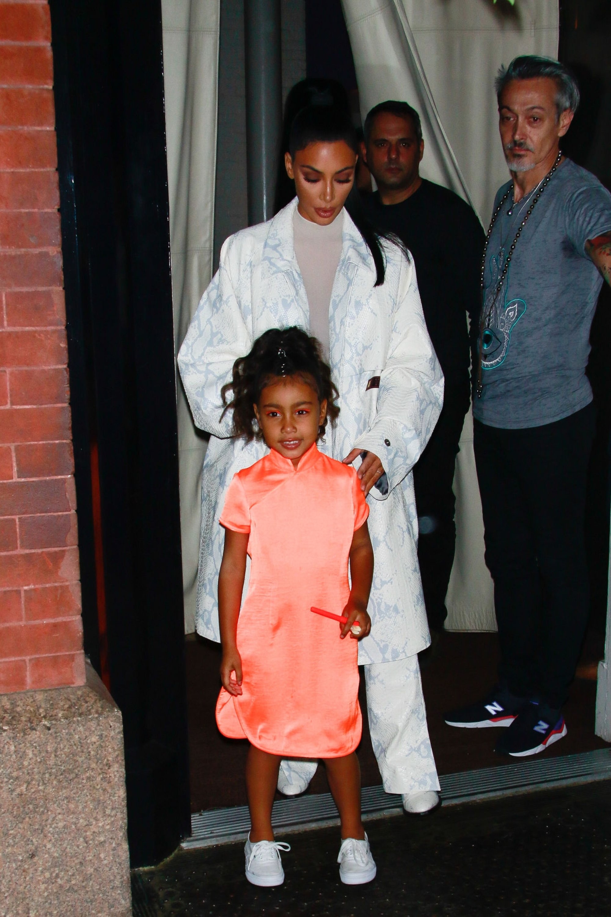 Access_Kardashian_05.jpg