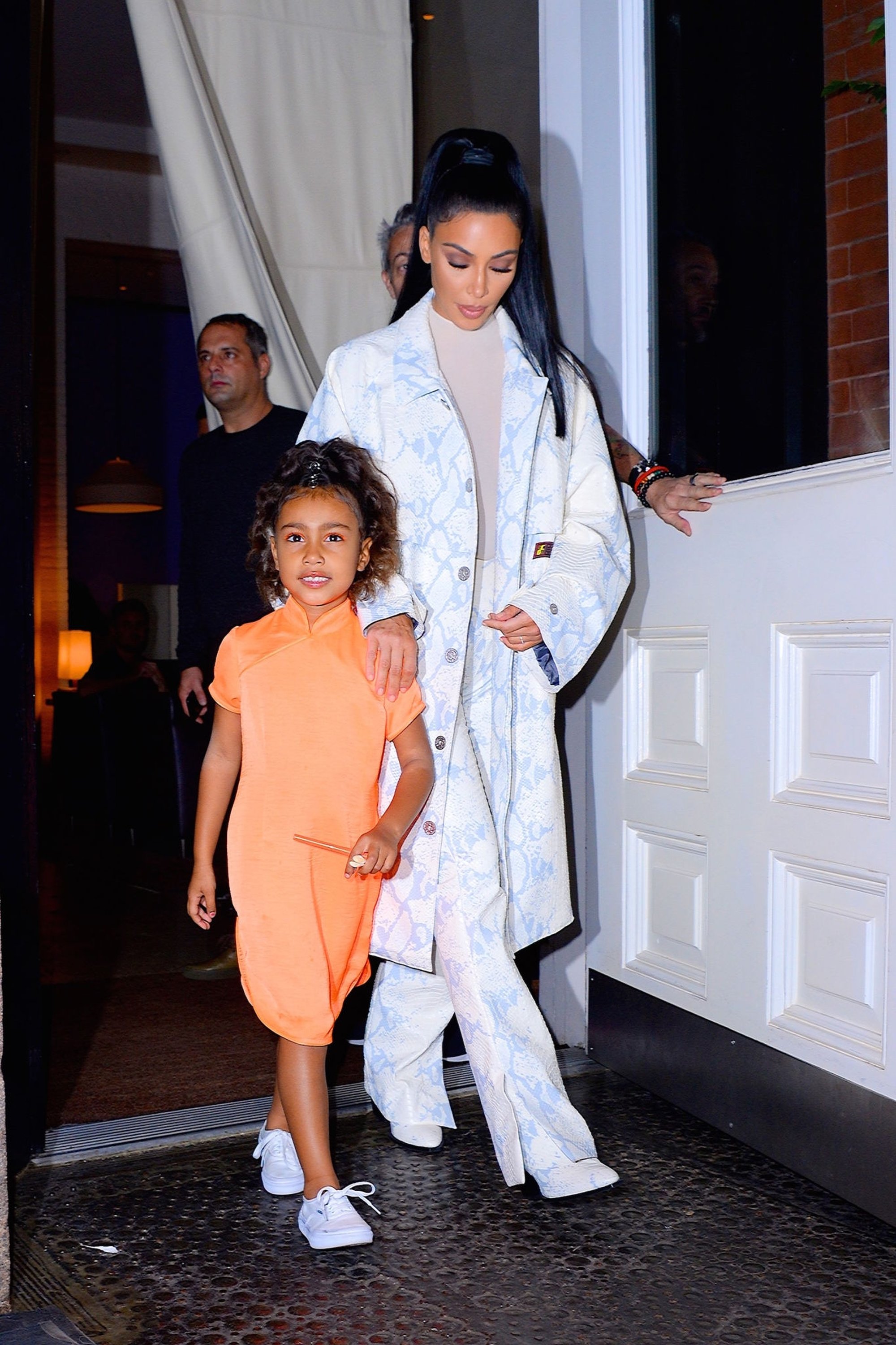 Access_Kardashian_09.jpg