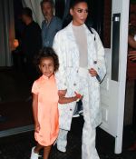 Access_Kardashian_012.jpg