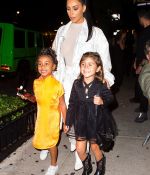 Access_Kardashian_021.jpg