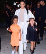 Access_Kardashian_028.jpg