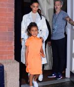 Access_Kardashian_04.jpg