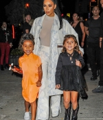 Access_Kardashian_40.jpg