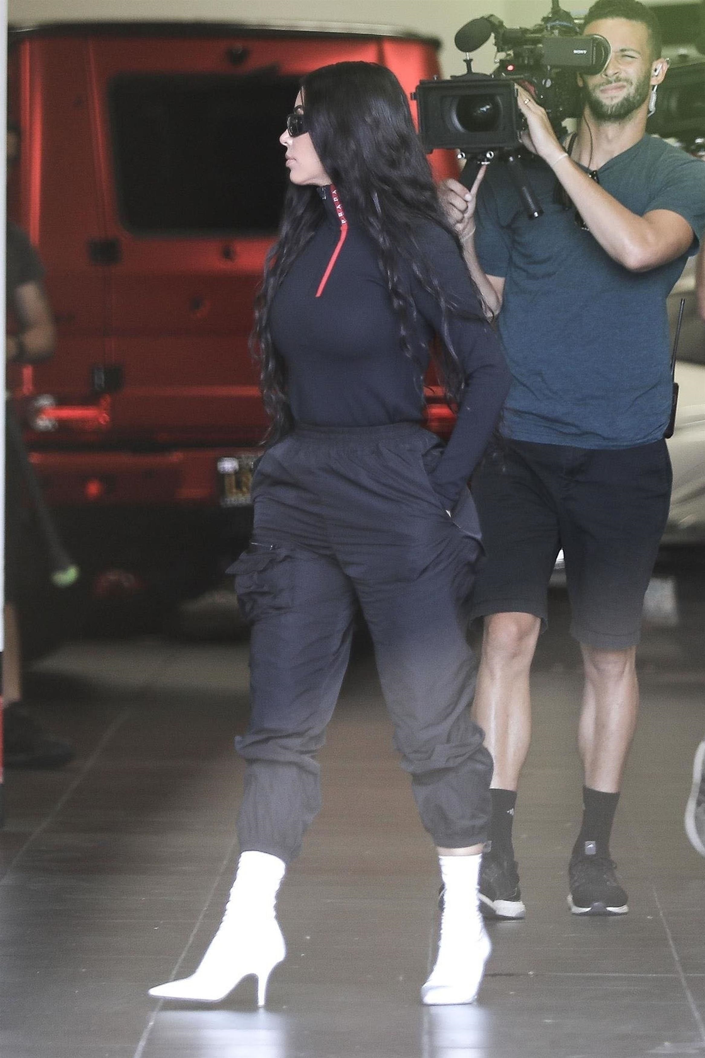 Access_Kardashian_07.jpg