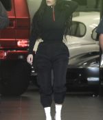 Access_Kardashian_05.jpg