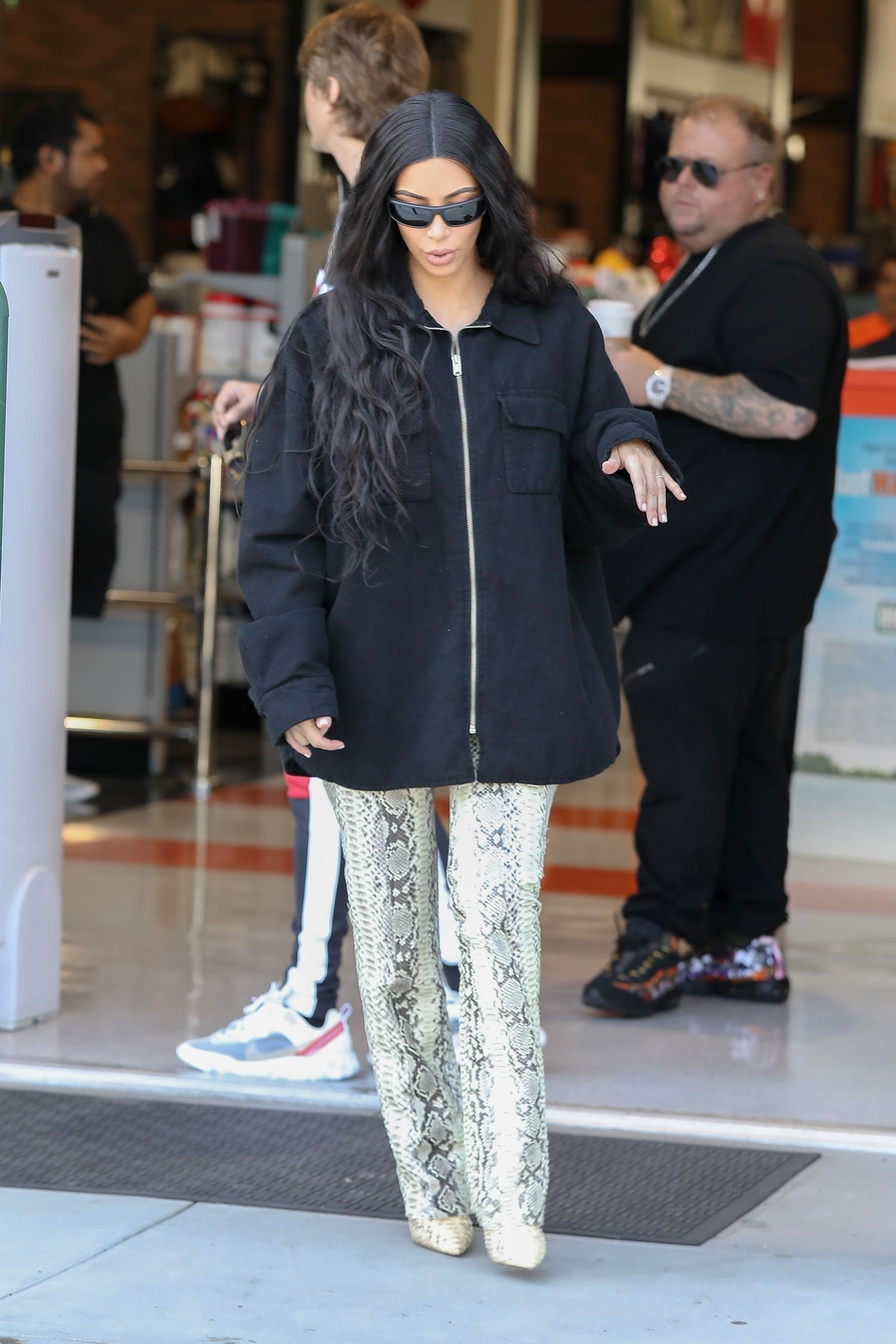 Access_Kardashian_06.jpg