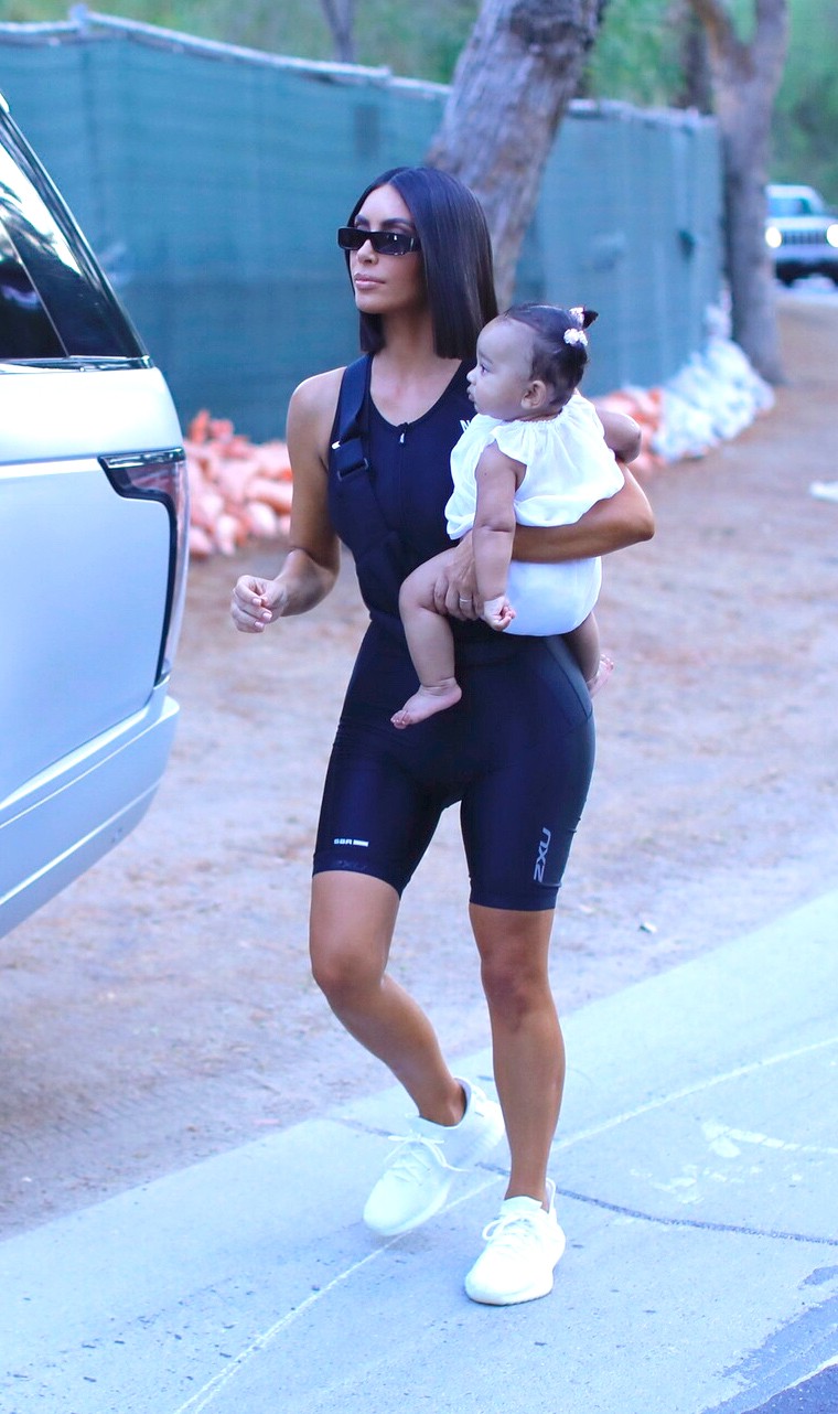 Access_Kardashian_06.jpg