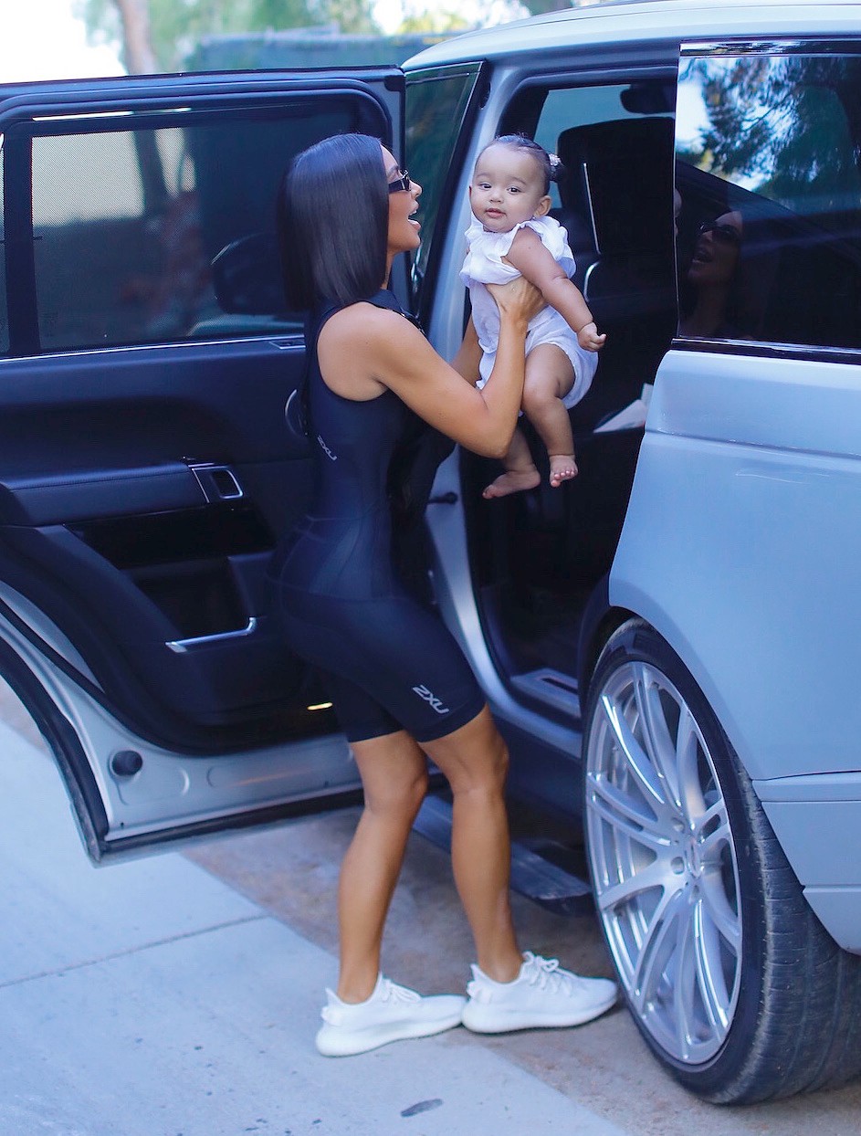 Access_Kardashian_07.jpg