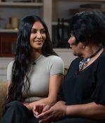 Access_Kardashian_01.jpg