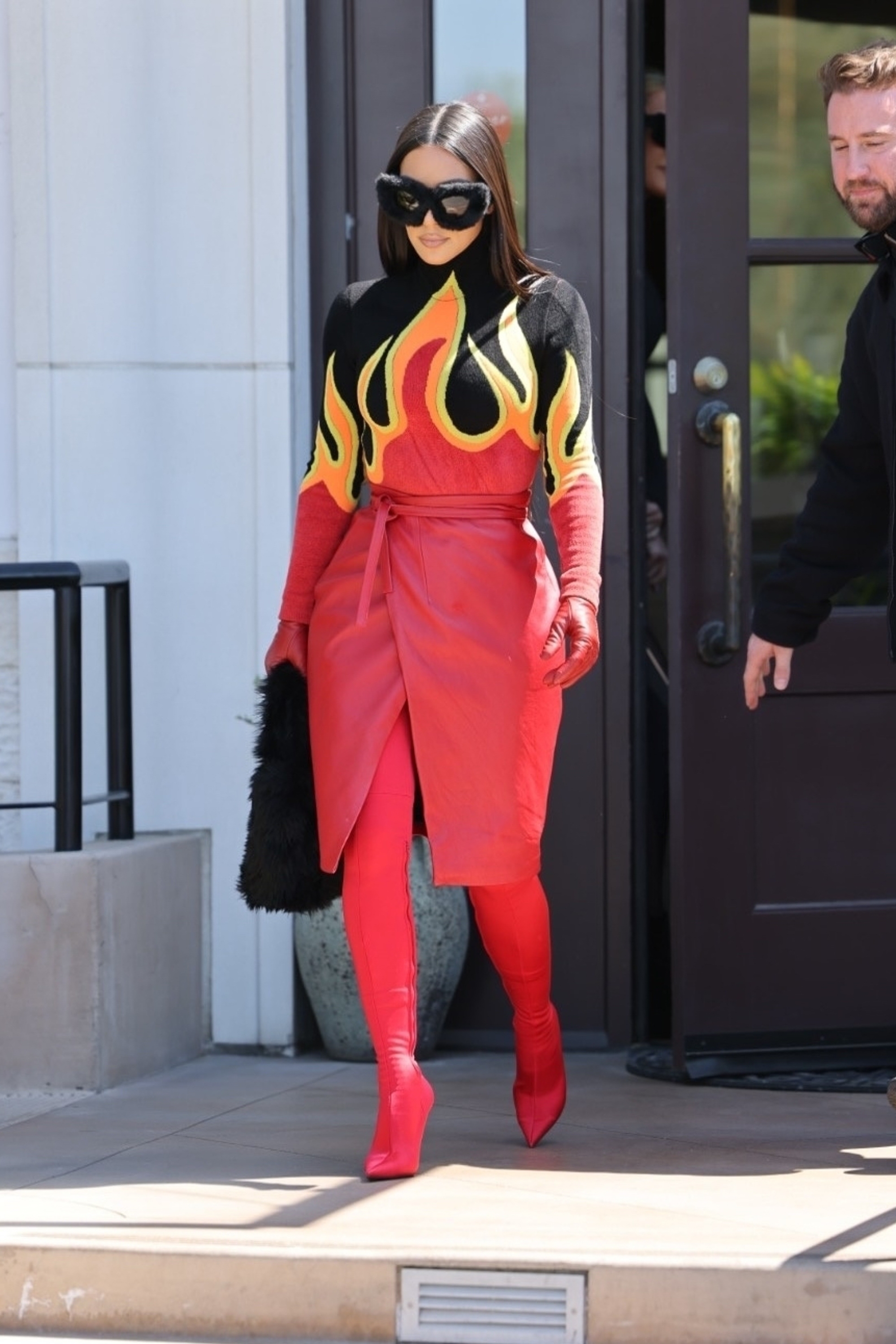 Access_Kardashian_004.jpg