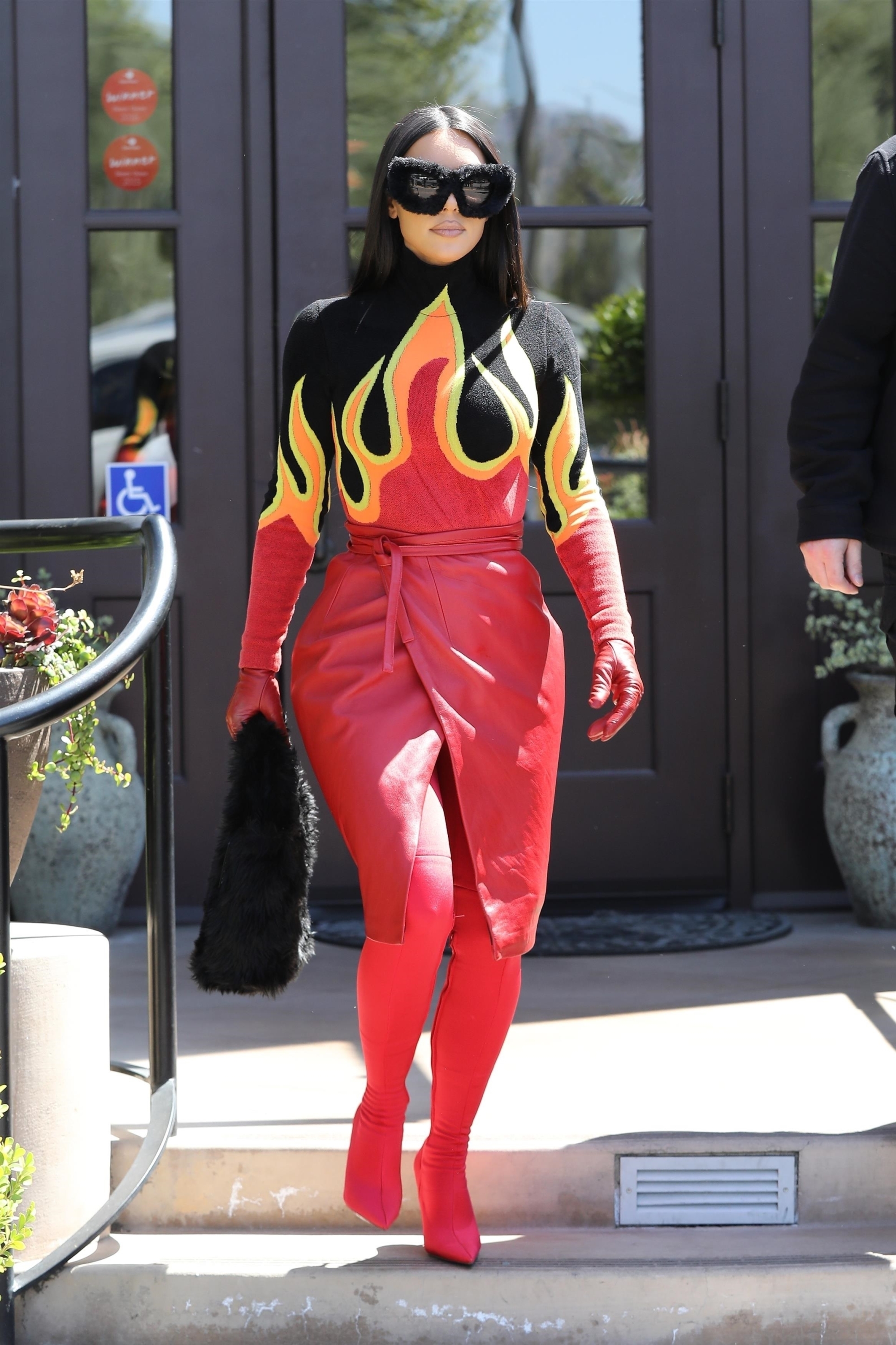 Access_Kardashian_006.jpg