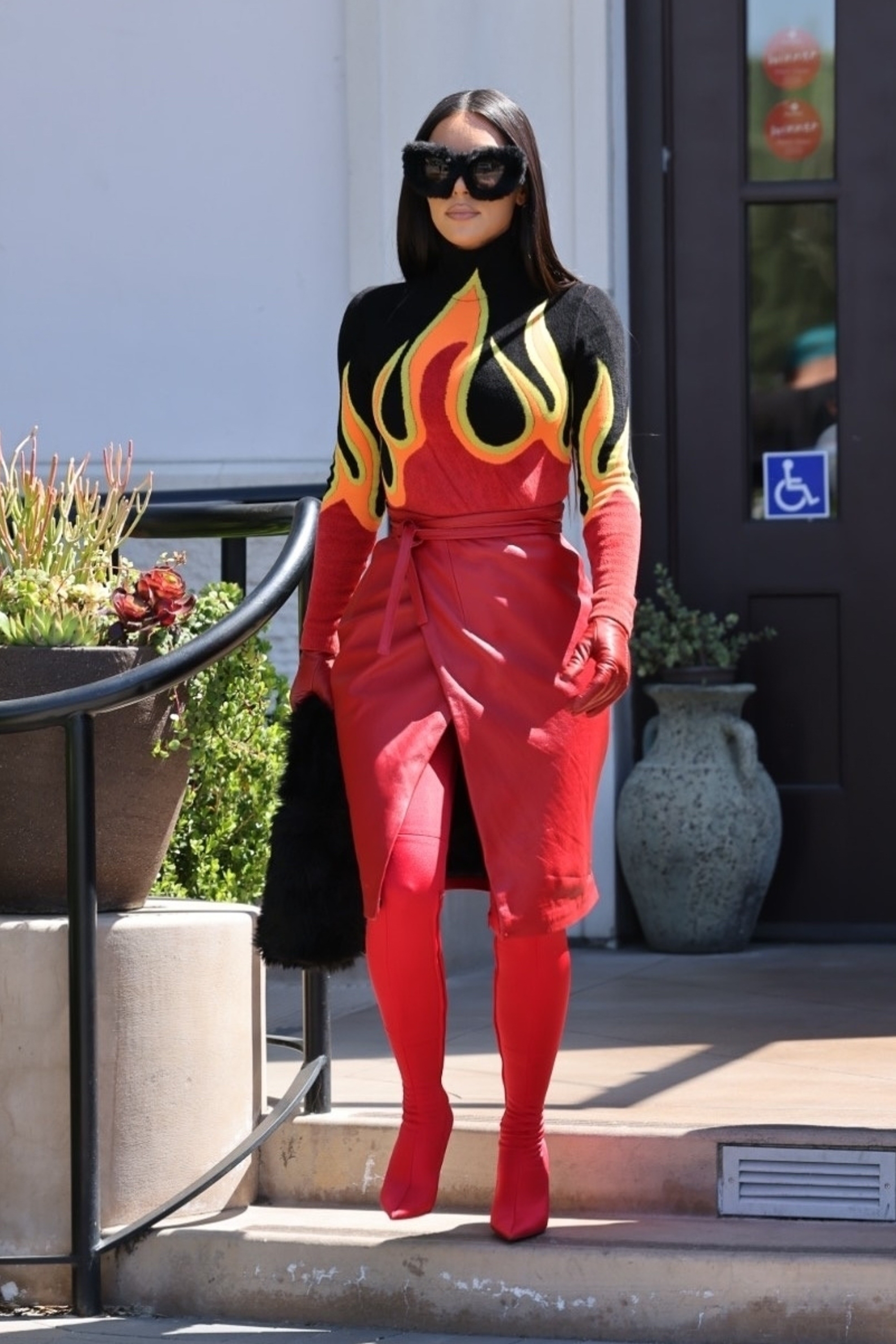 Access_Kardashian_011.jpg