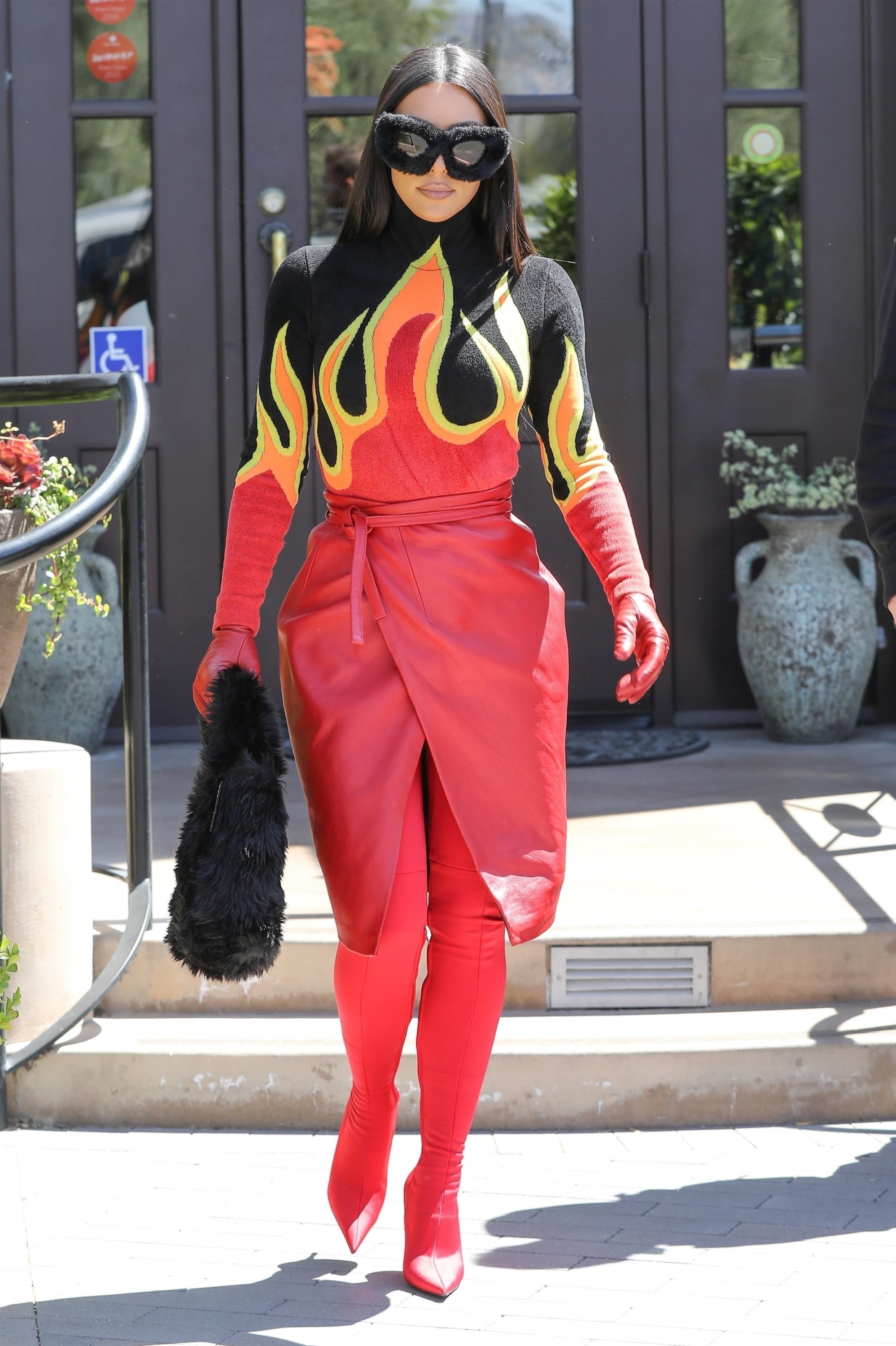 Access_Kardashian_015.jpg