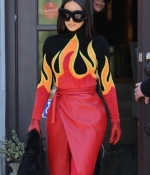 Access_Kardashian_002.jpg