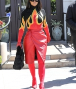 Access_Kardashian_025.jpg
