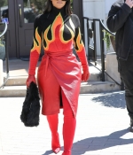 Access_Kardashian_030.jpg