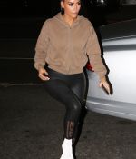 Access_Kardashian_03.jpg