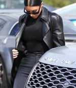 Access_Kardashian_01.jpg