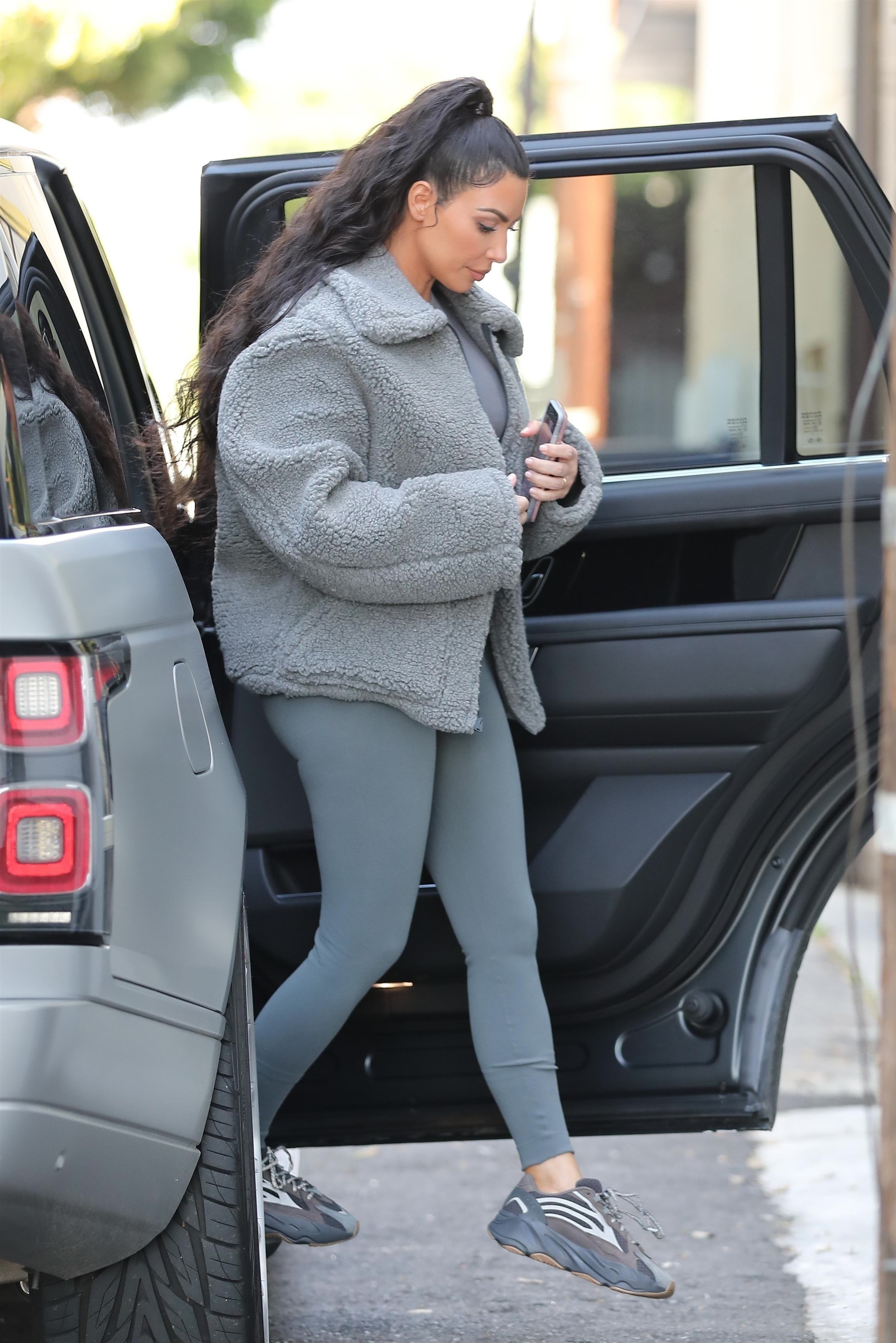 Access_Kardashian_06.jpg
