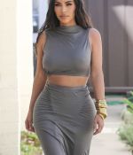 Access_Kardashian_01.jpg