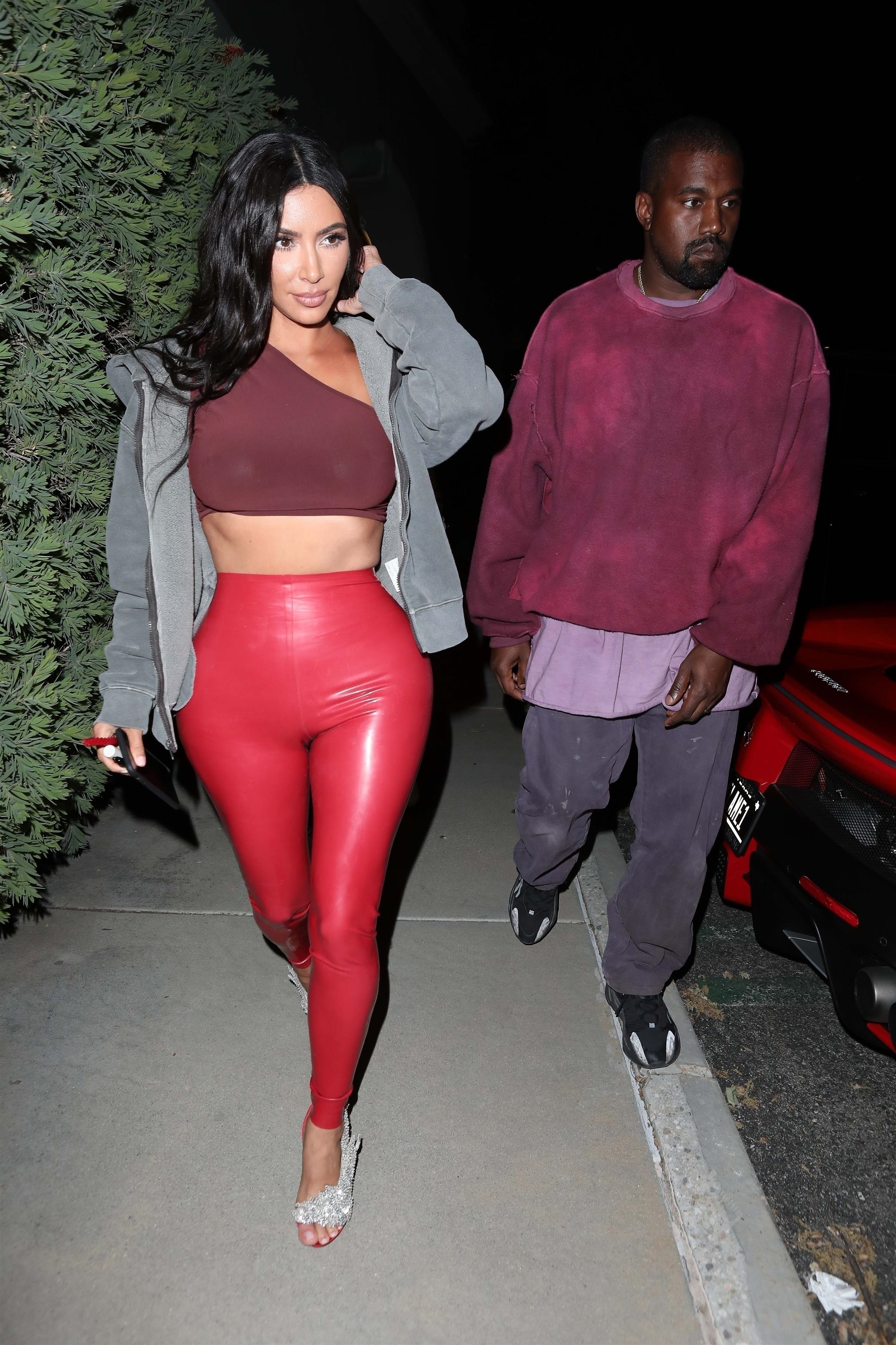 Access_Kardashian_01.jpg