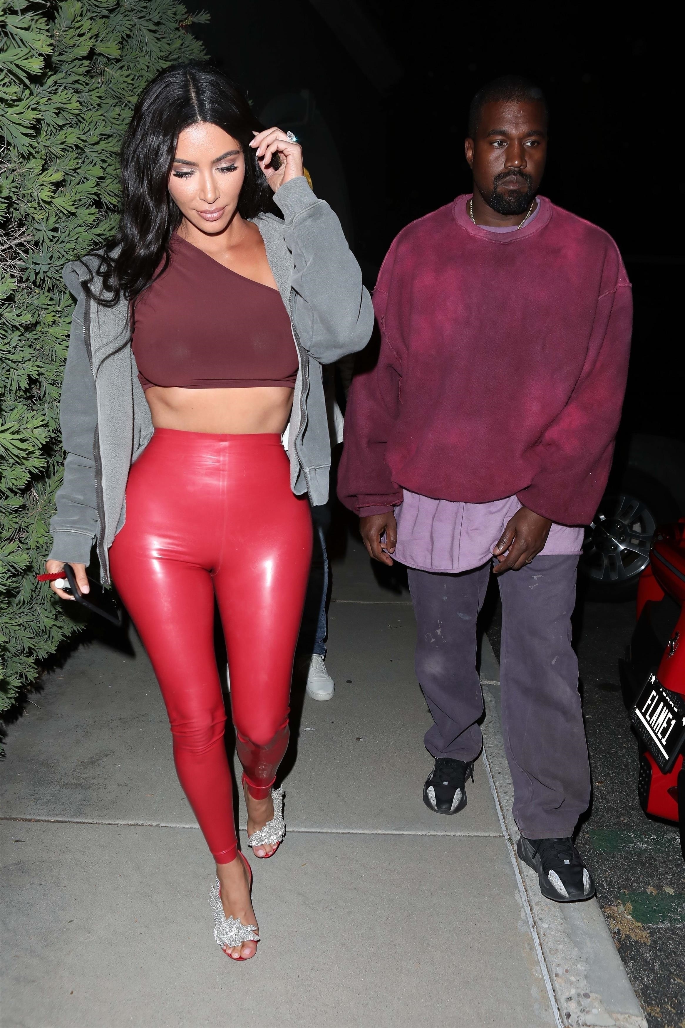 Access_Kardashian_06.jpg