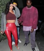 Access_Kardashian_08.jpg
