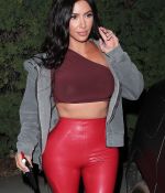 Access_Kardashian_09.jpg