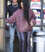 Access_Kardashian_03.jpg