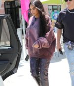 Access_Kardashian_09.jpg