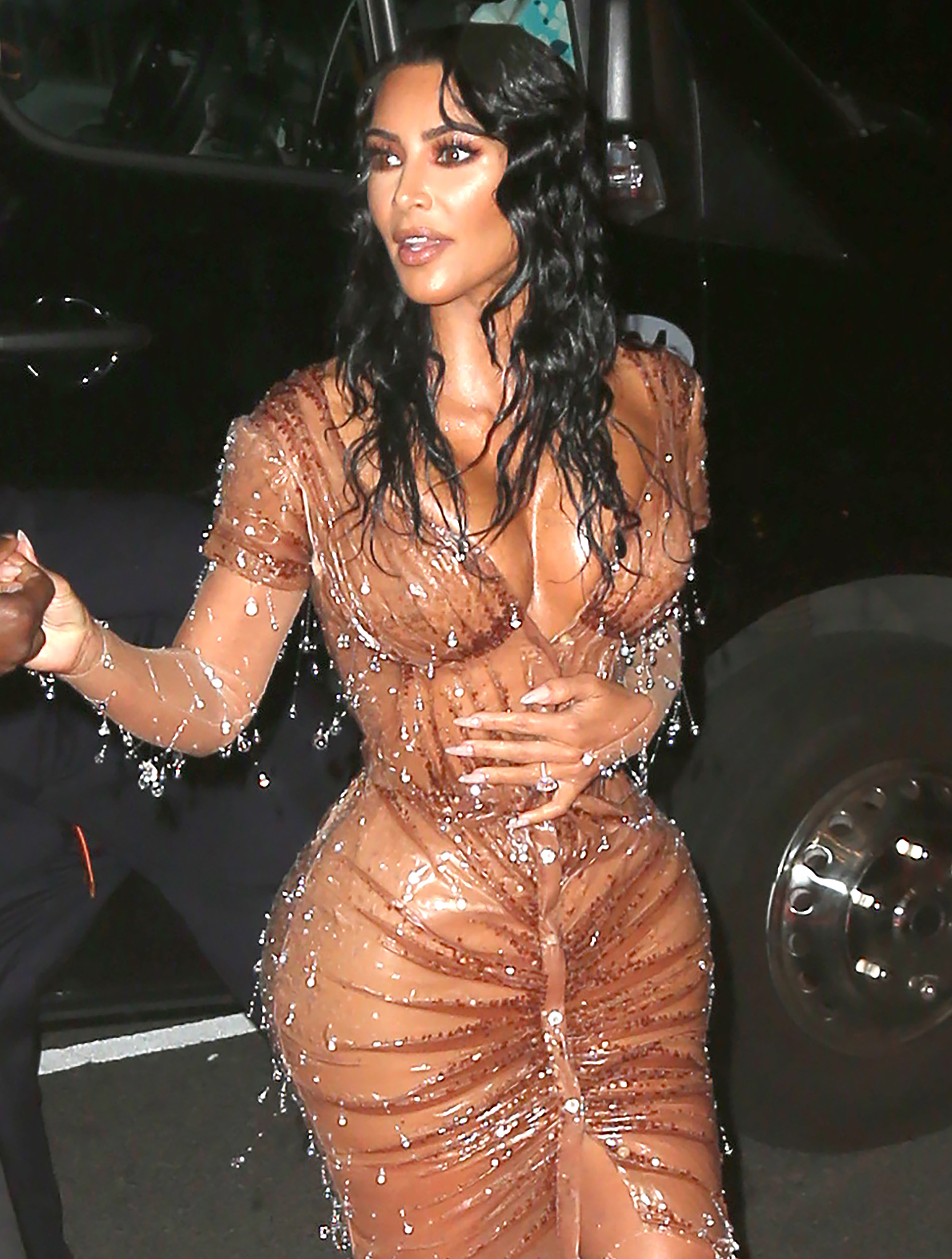 Access_Kardashian_05.jpg